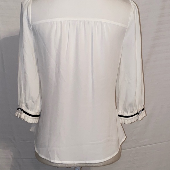 Blouse - Picture 6 of 8